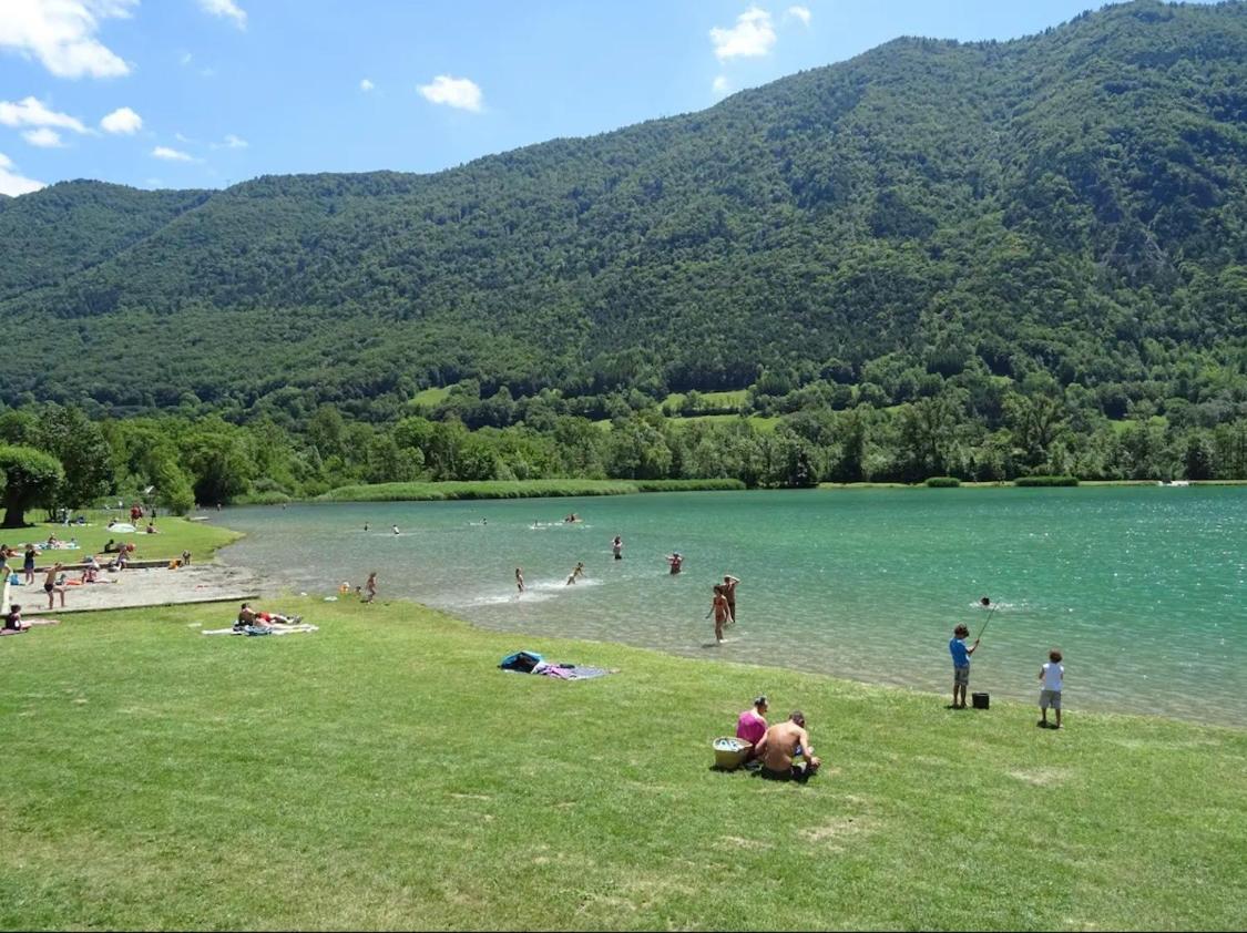 Entre Lacs Et Montagnes La Motte-Saint-Martin 外观 照片